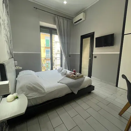 Affittacamere Parthenope 4*