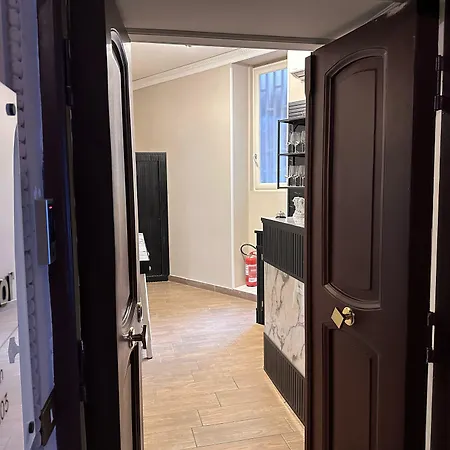 Parthenope Πανσιόν 4*